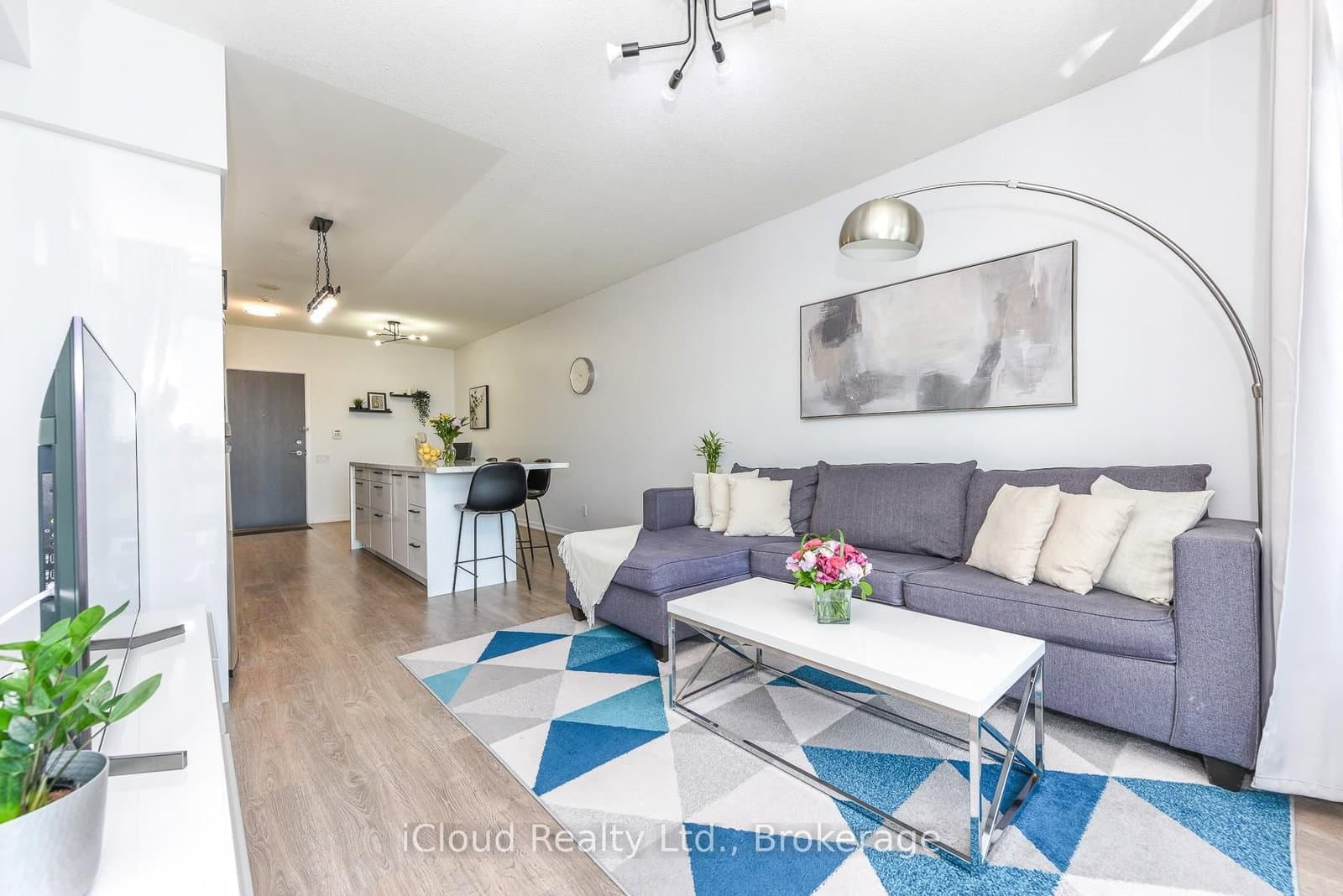 103 The Queensway, Unit 1303 thumbnail 7