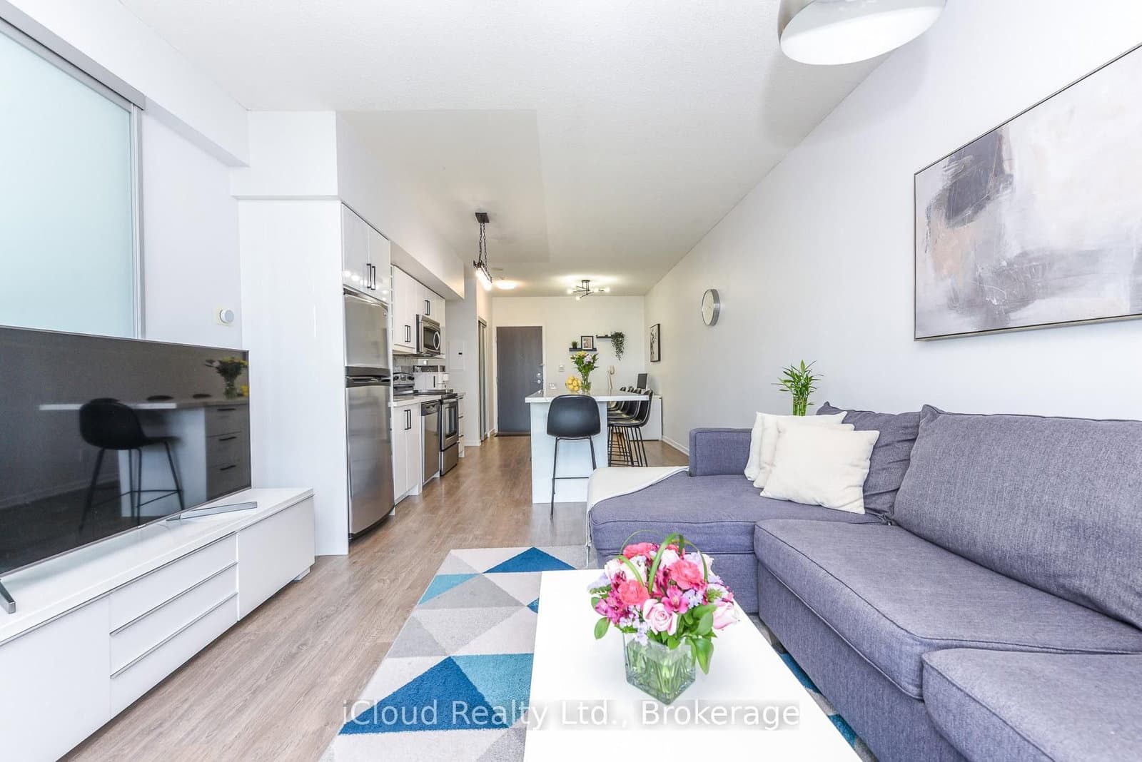 103 The Queensway, Unit 1303 thumbnail 8