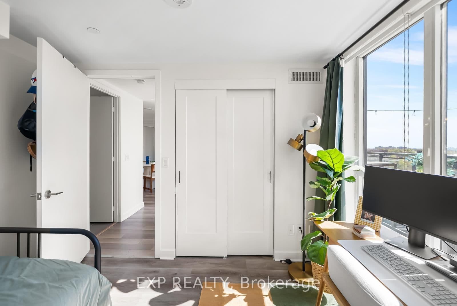 16 Mcadam Avenue, Unit 705 thumbnail 26