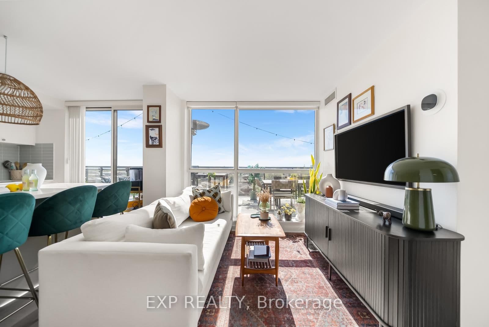 16 Mcadam Avenue, Unit 705 thumbnail 5