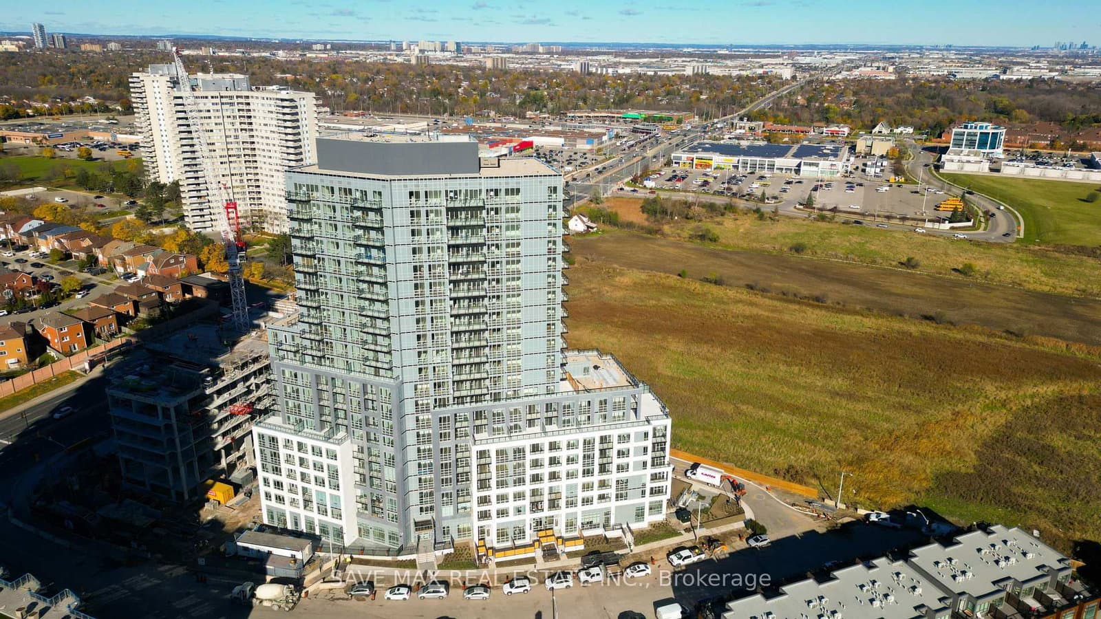#421 - 225 Malta Avenue