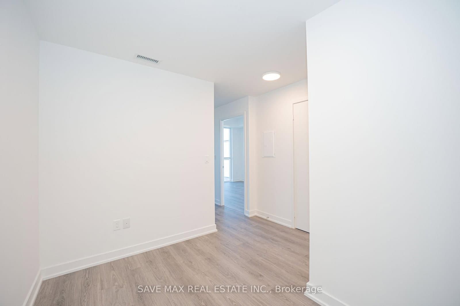 225 Malta Avenue, Unit 421 thumbnail 13