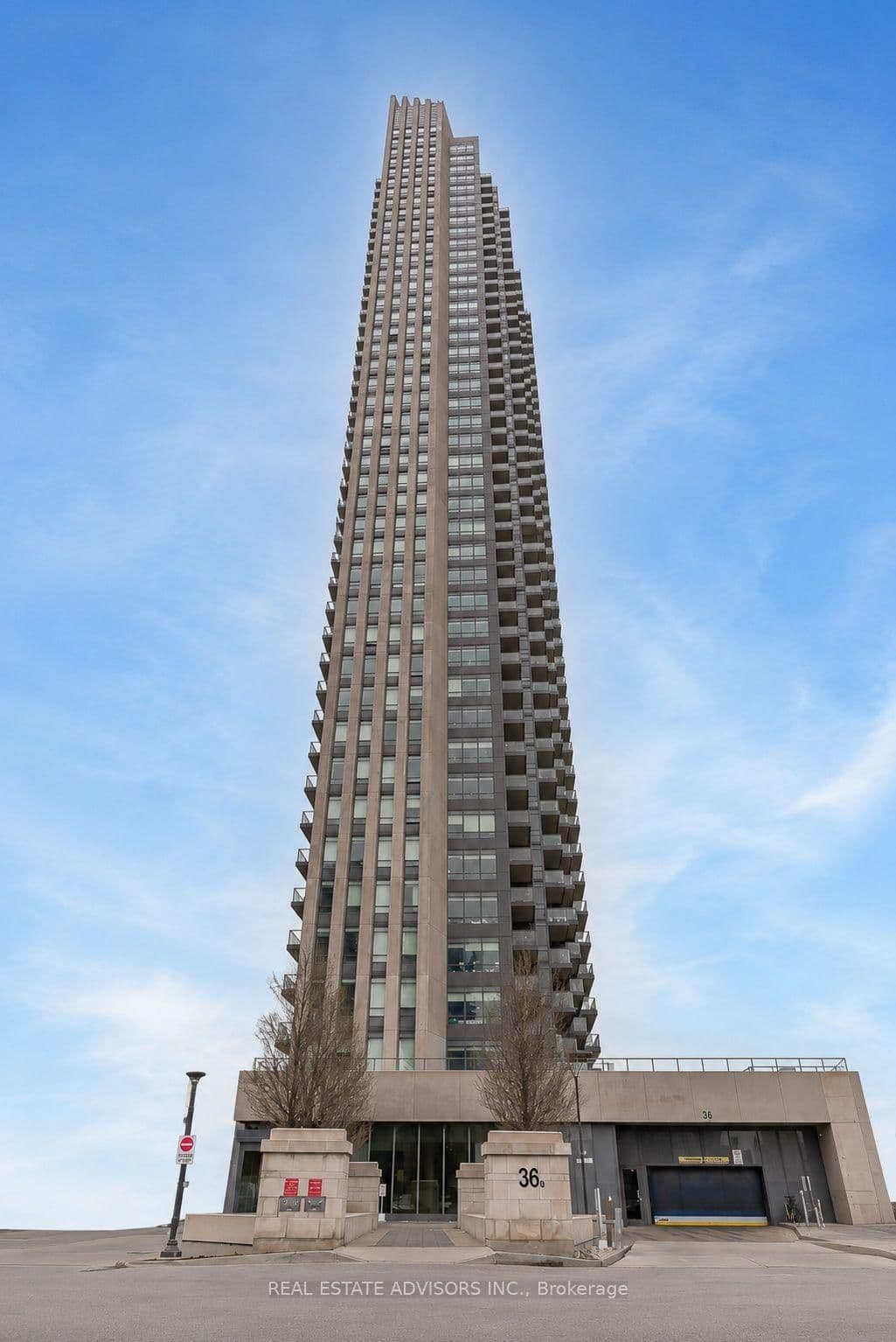 #4404 - 36 Park Lawn Road