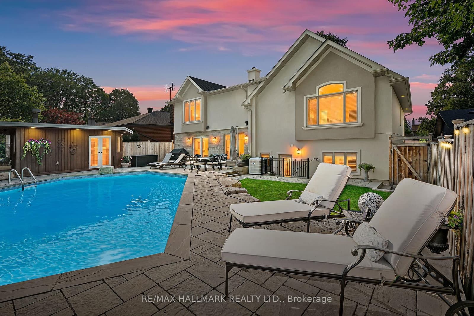 25 Queensborough Crescent thumbnail 49