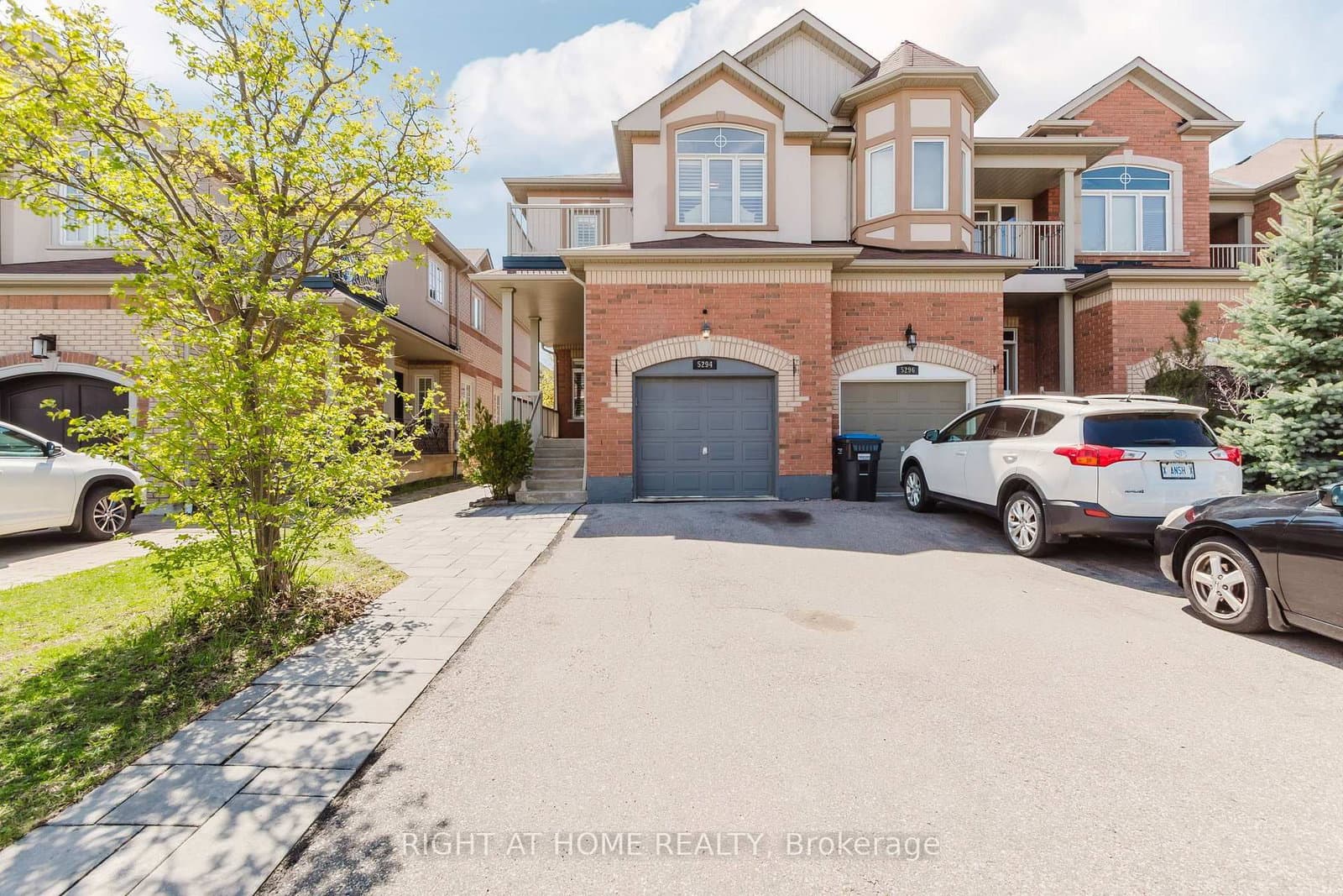 5294 Roadside Way - Image 1