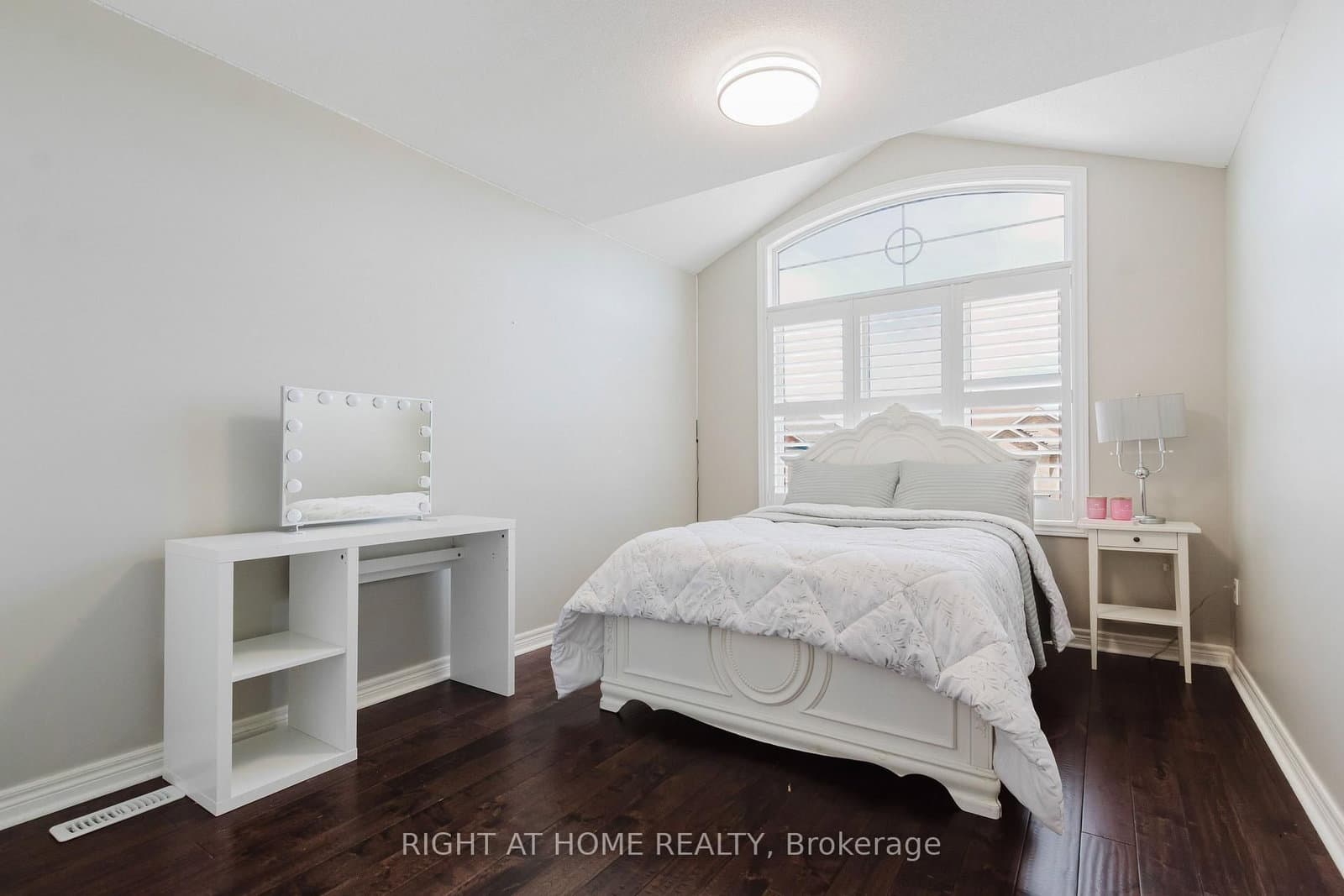 5294 Roadside Way thumbnail 28