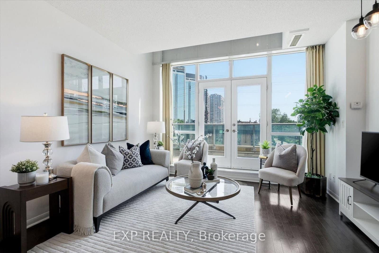 3391 Bloor Street W, Unit 221 thumbnail 11