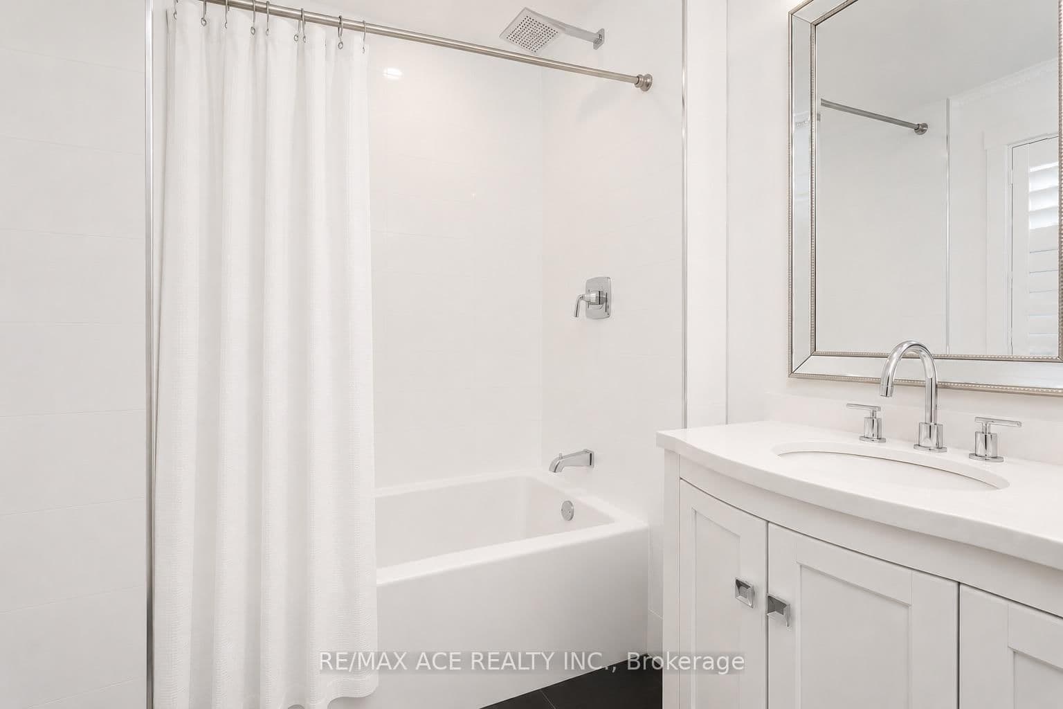 250 Murray Street thumbnail 18