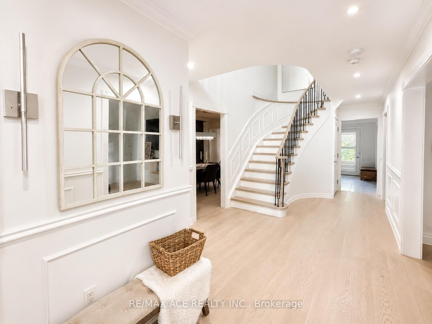 250 Murray Street thumbnail 5