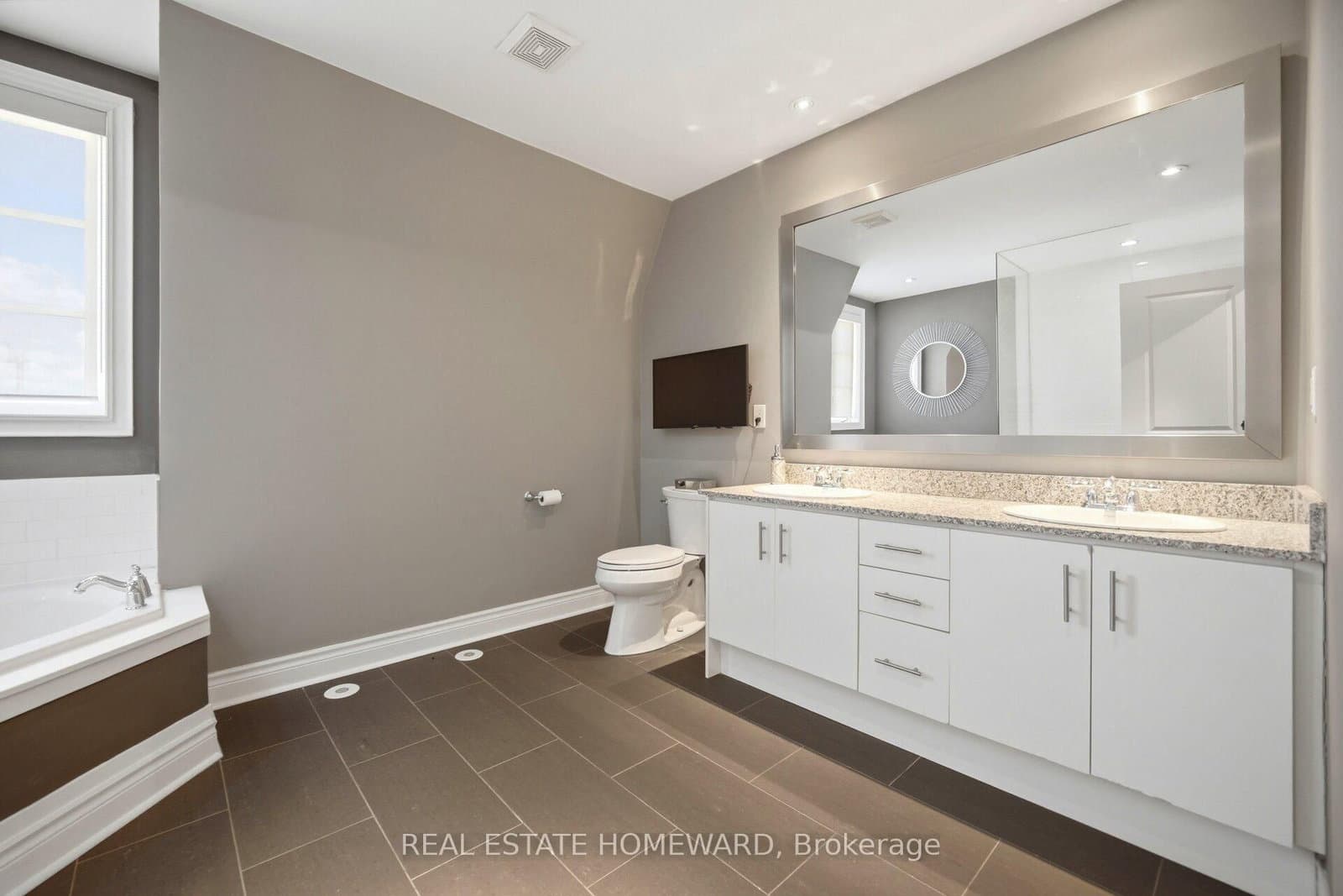 62 Cormier Heights thumbnail 36