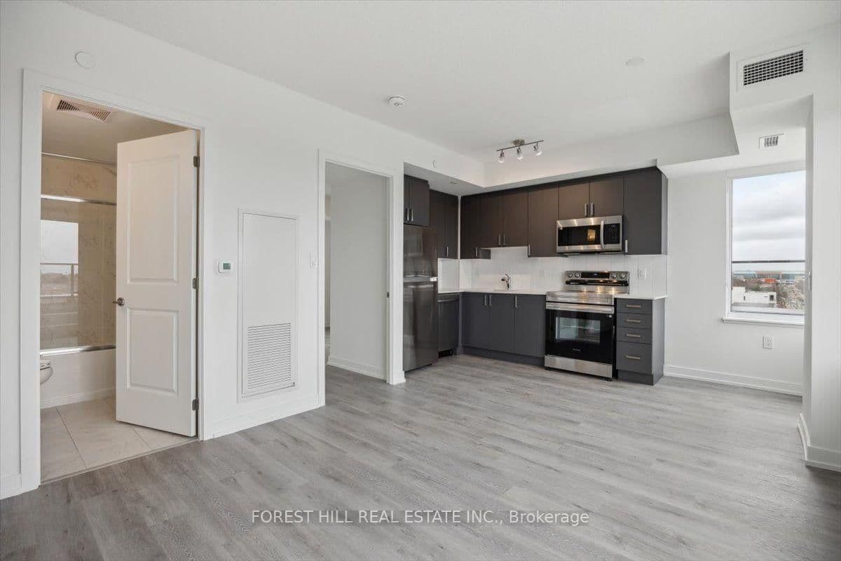 556 Marlee Avenue, Unit 911 thumbnail 10