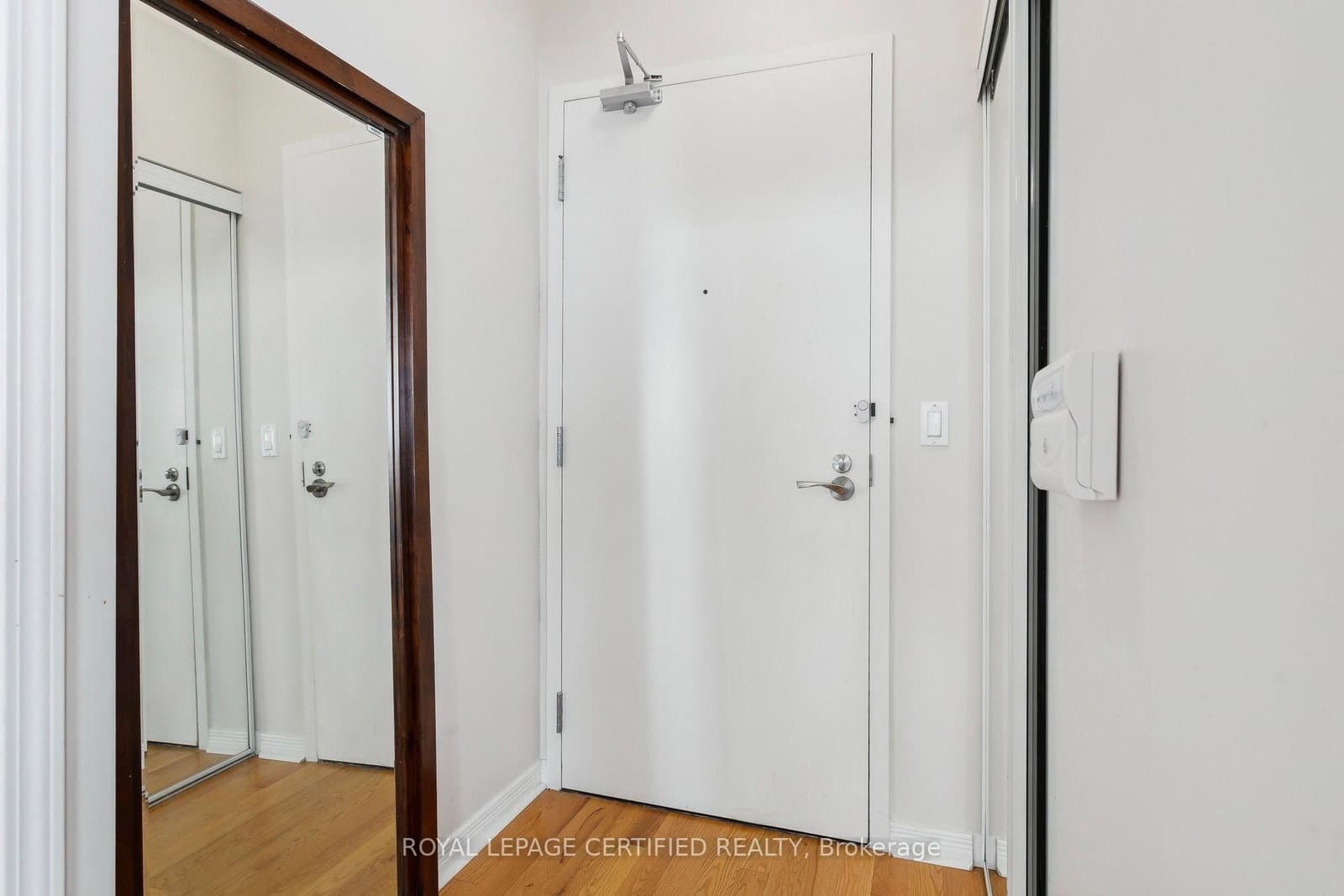 2240 Lakeshore Boulevard W, Unit 1208 thumbnail 7