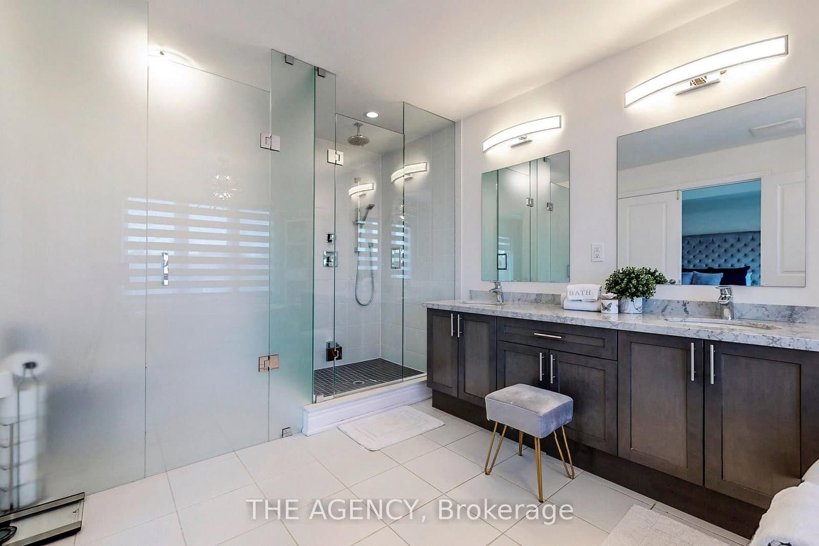 7 Kipling Grove Court thumbnail 26
