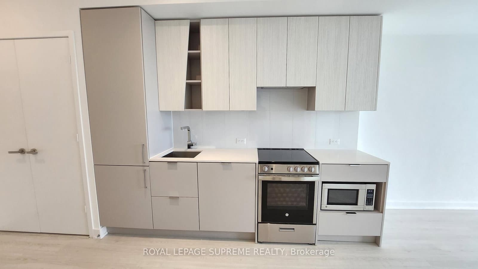 3883 Quartz Road, Unit 905 thumbnail 8