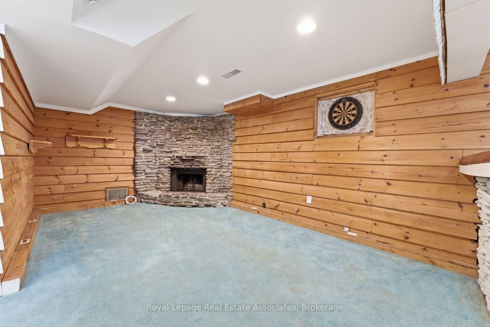 1069 Alexandra Avenue thumbnail 21