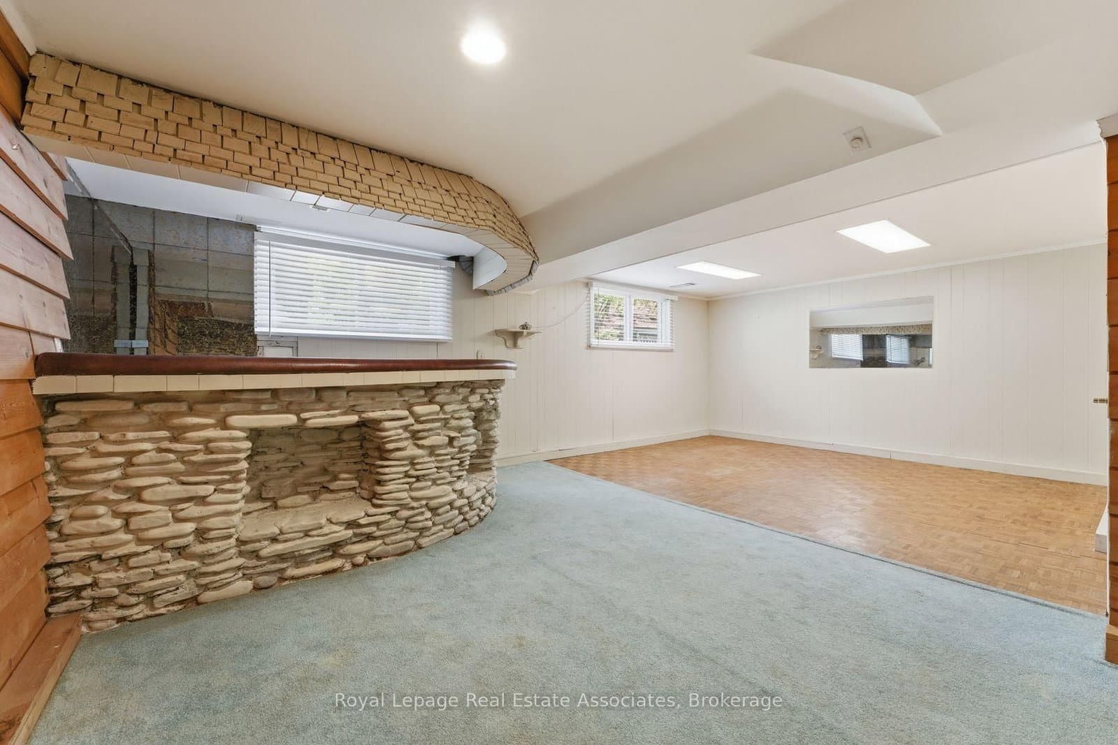 1069 Alexandra Avenue thumbnail 24