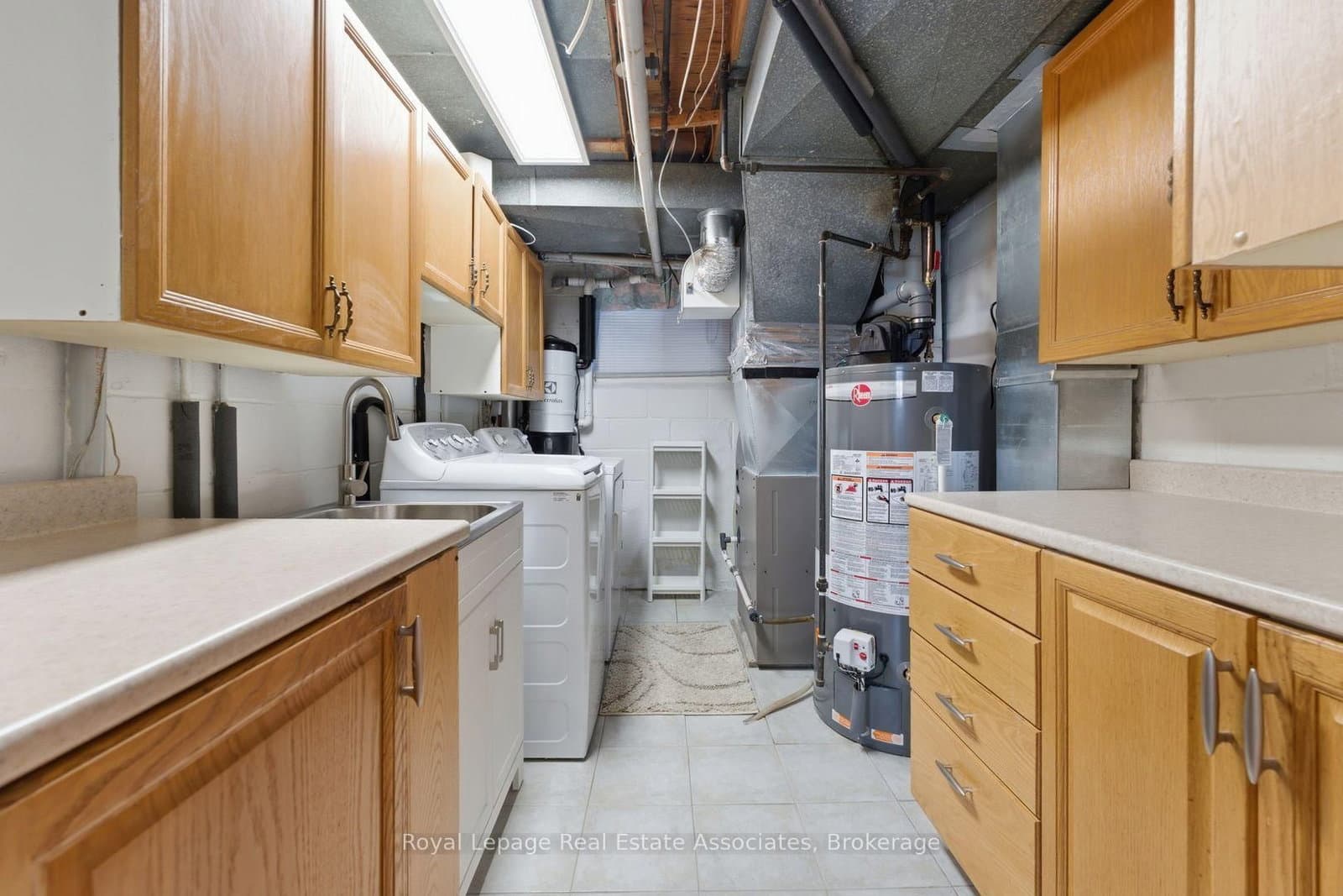 1069 Alexandra Avenue thumbnail 29