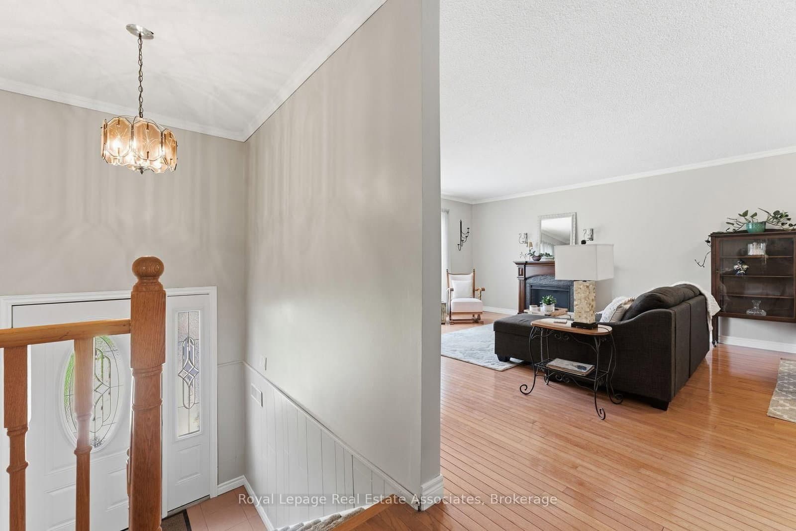 1069 Alexandra Avenue thumbnail 3