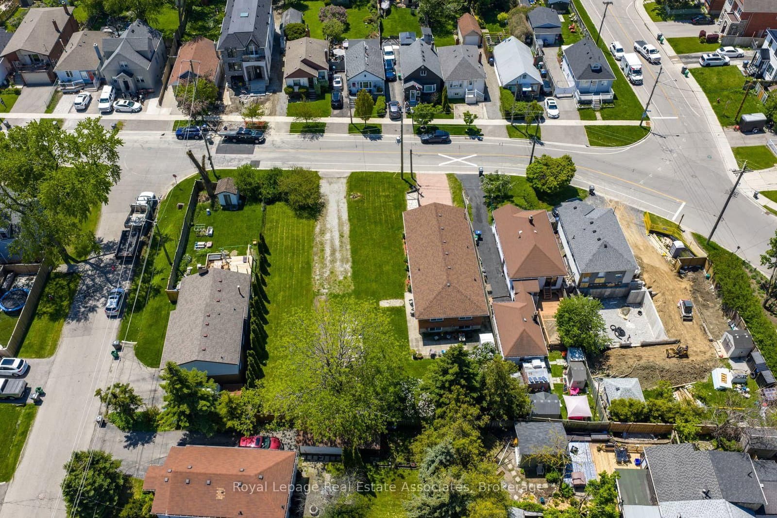 1069 Alexandra Avenue thumbnail 45