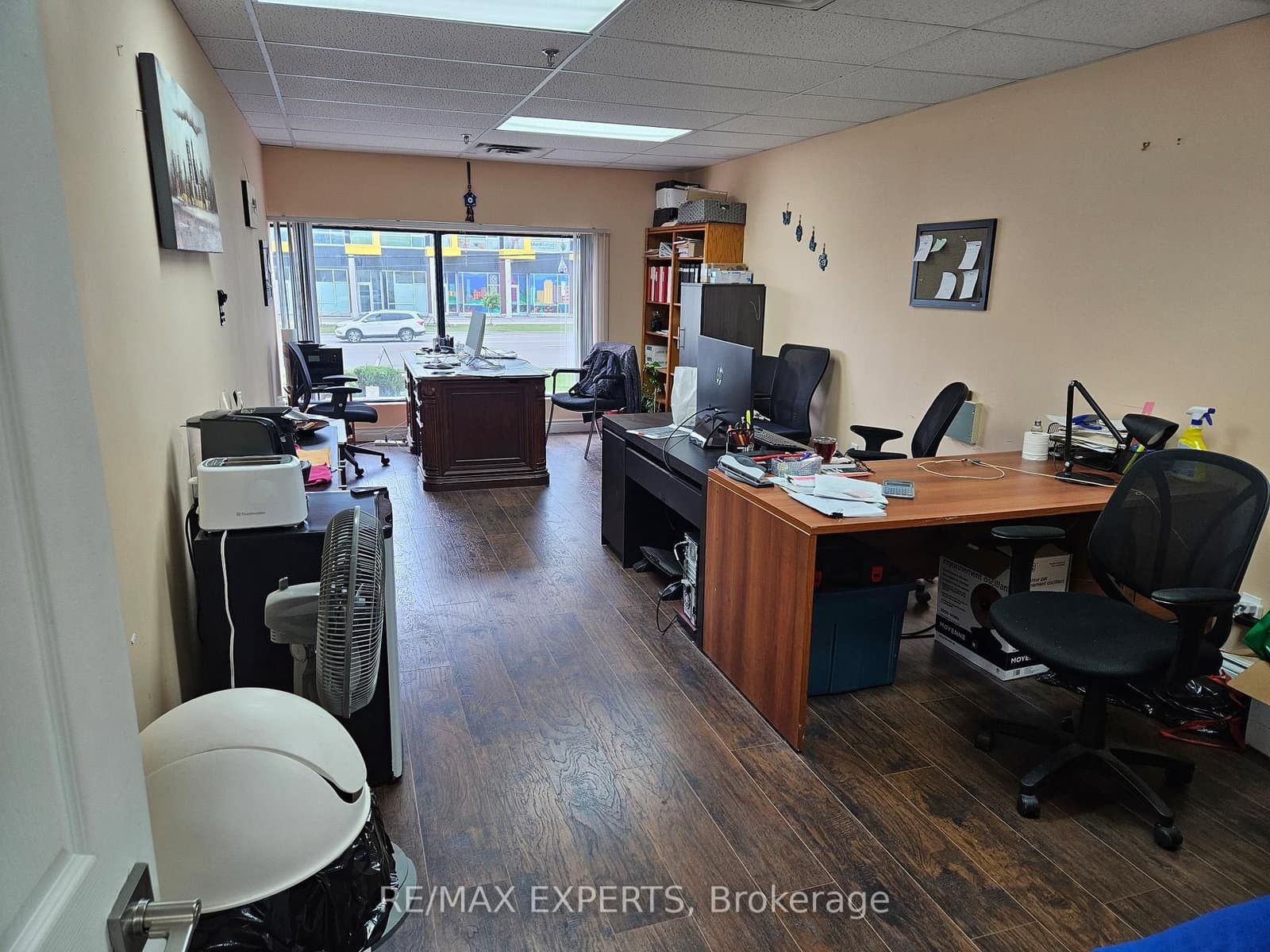 1270 Finch Avenue W, Unit 2 thumbnail 11