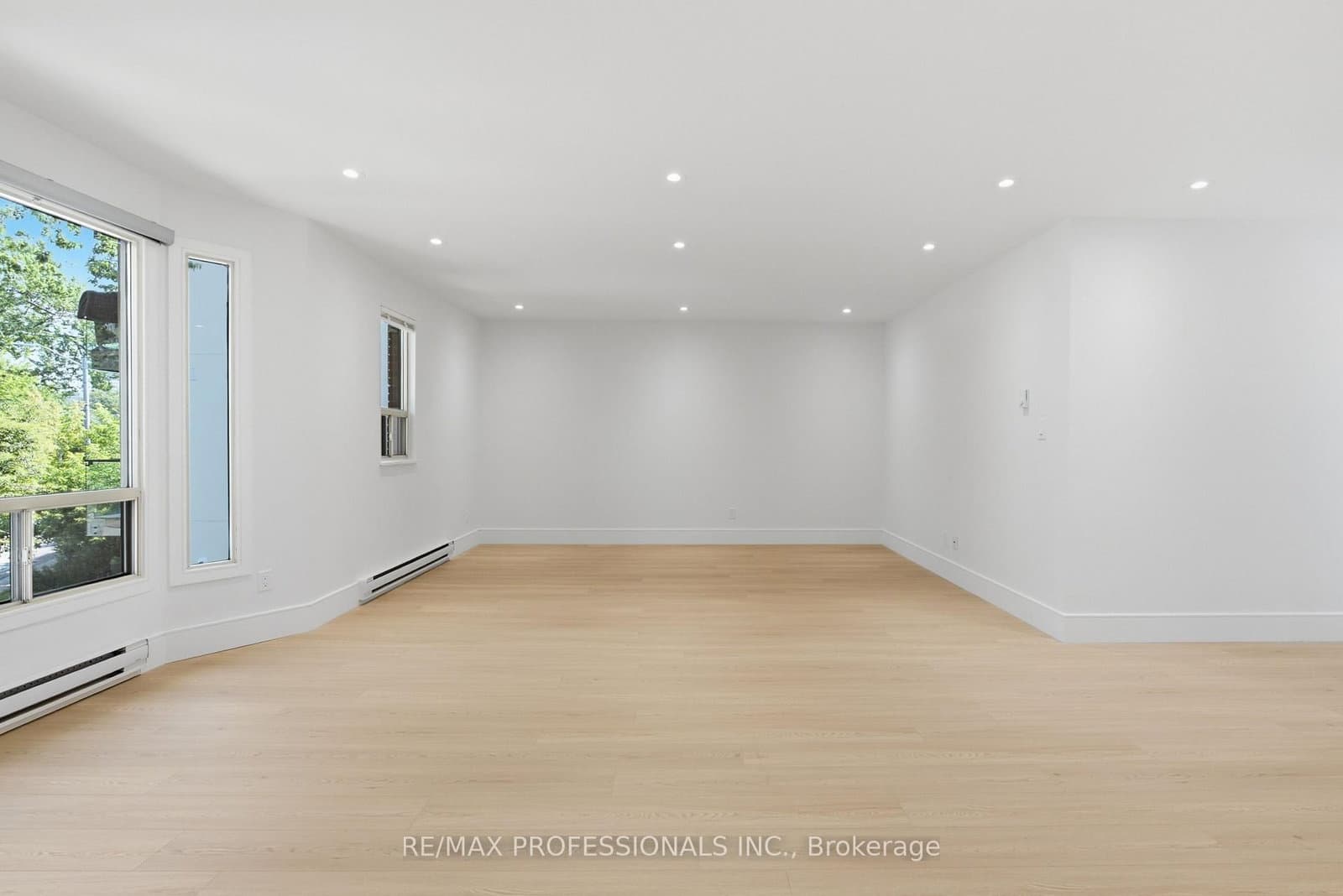 105 Cavell Avenue thumbnail 5