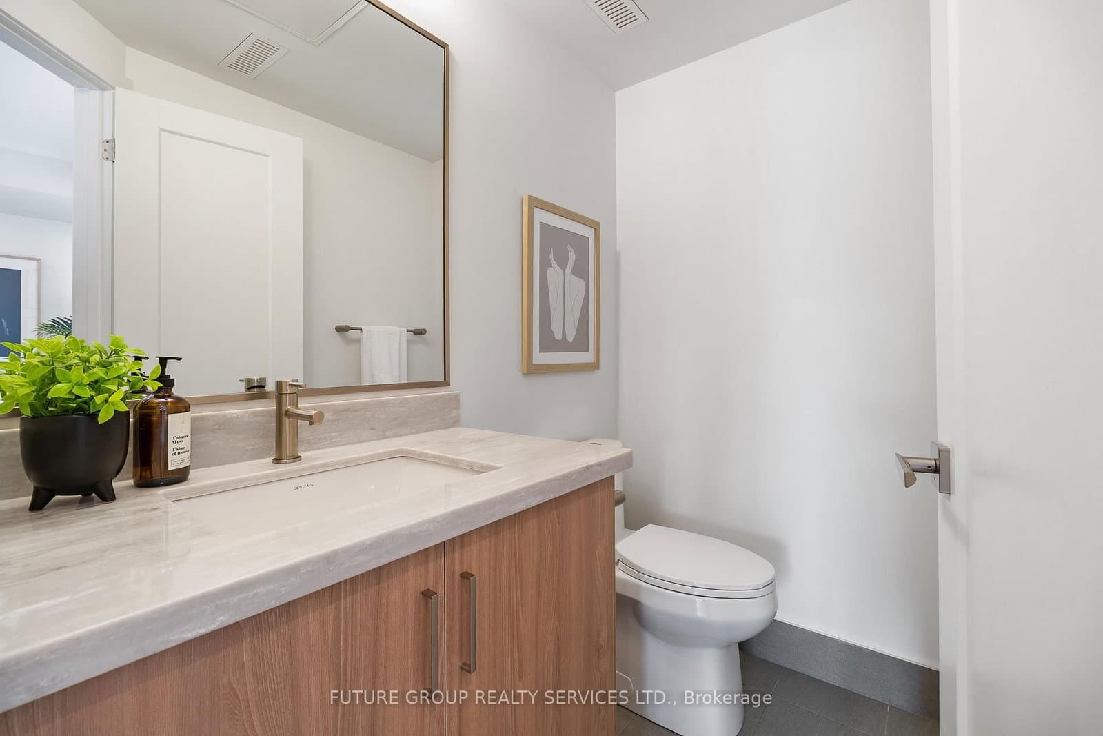 34 Poplar Avenue, Unit Unit 3 thumbnail 17