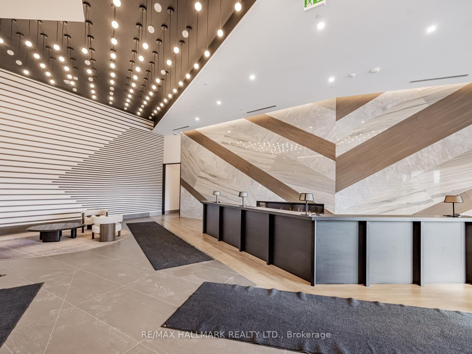 1037 The Queensway, Unit 720 thumbnail 26