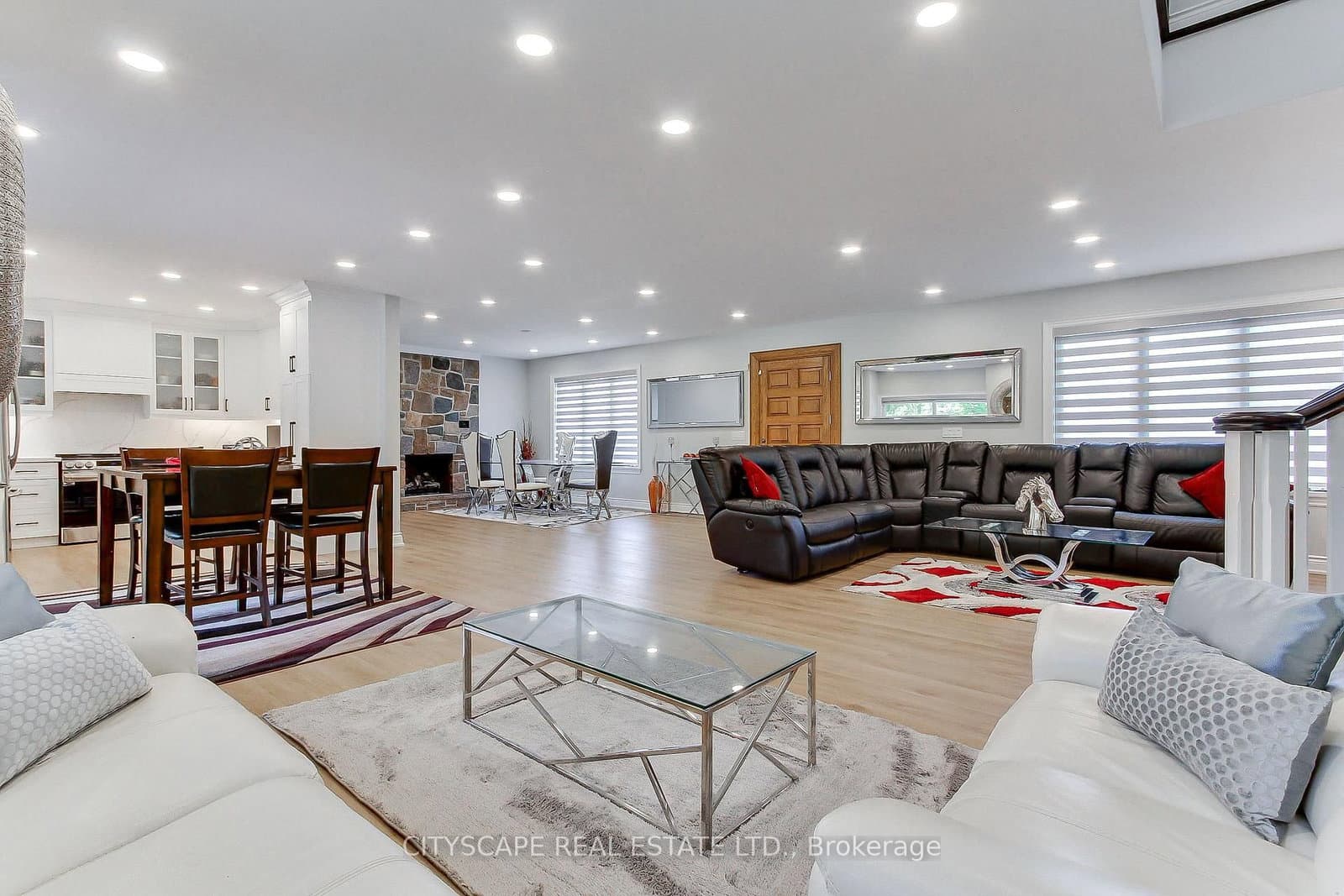1543 Indian Grove thumbnail 12
