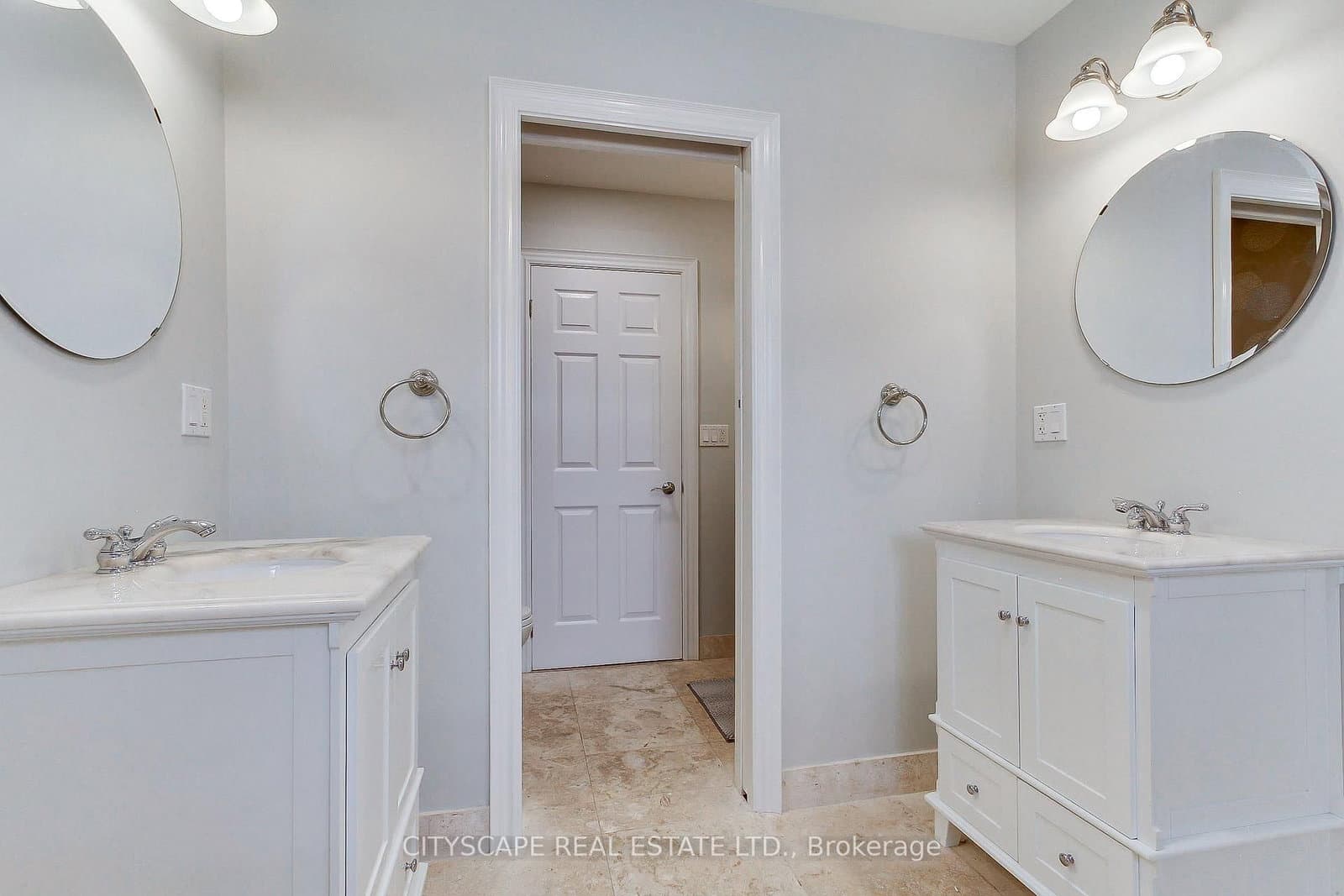 1543 Indian Grove thumbnail 36