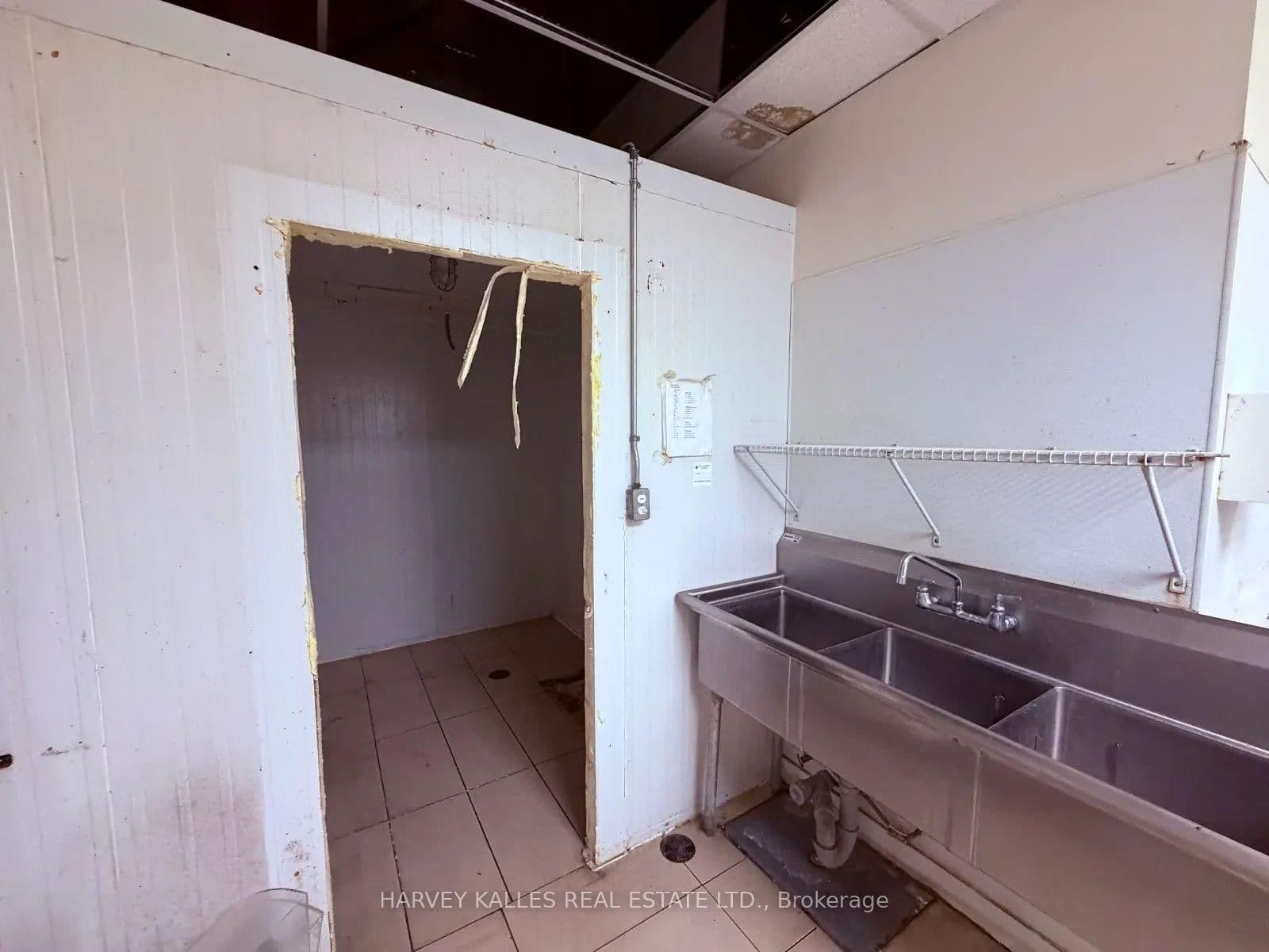 1911 Finch Avenue W, Unit 142 thumbnail 15