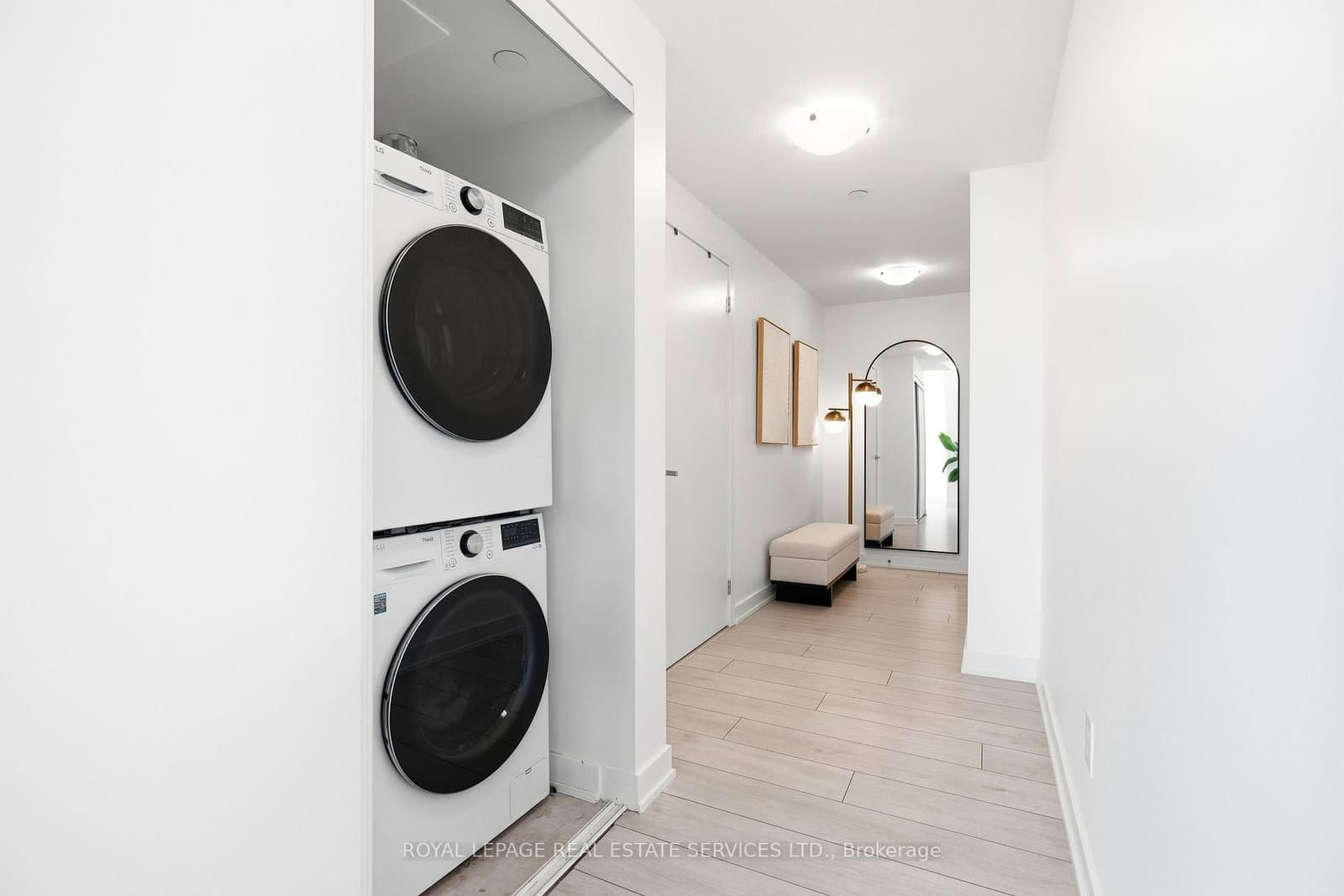 3210 Dakota Common, Unit A607 thumbnail 9