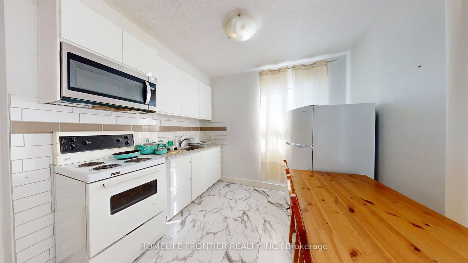 1110 Weston Road, Unit 4 thumbnail 4