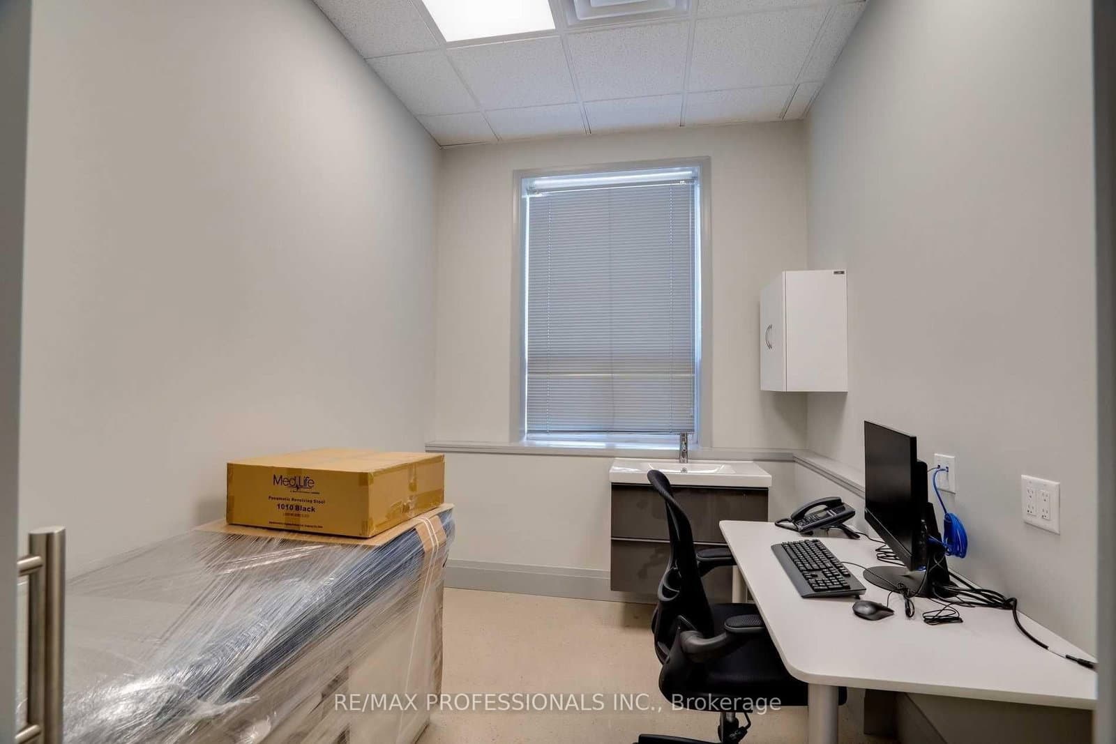523 The Queensway Way, Unit 107 thumbnail 12