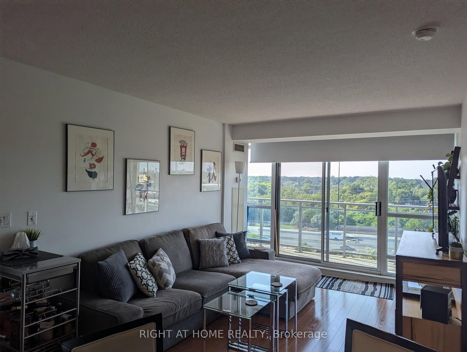 185 Legion Road N, Unit 904 thumbnail 19