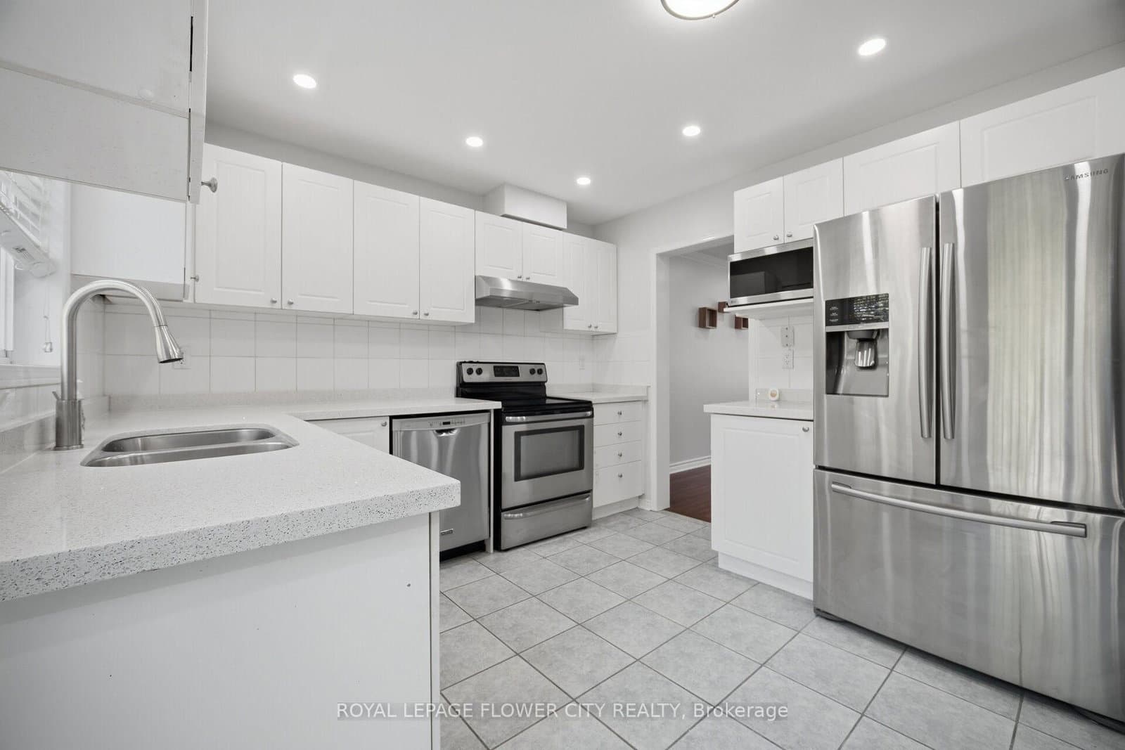 8305 McLaughlin Road S, Unit 2 thumbnail 12