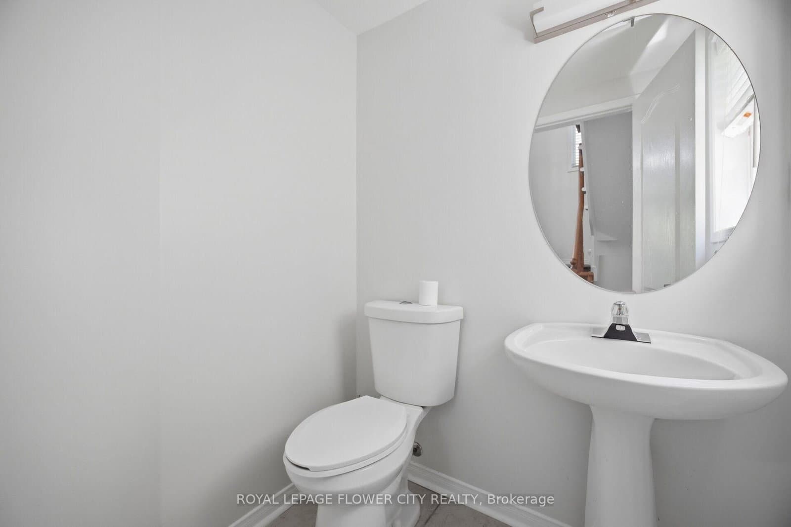 8305 McLaughlin Road S, Unit 2 thumbnail 20