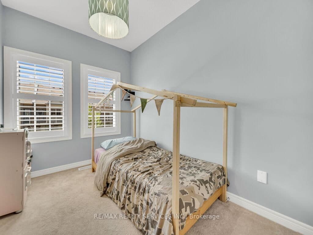29 Haymarket Drive thumbnail 21