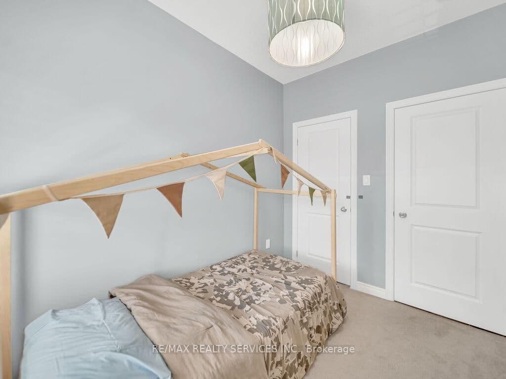 29 Haymarket Drive thumbnail 22