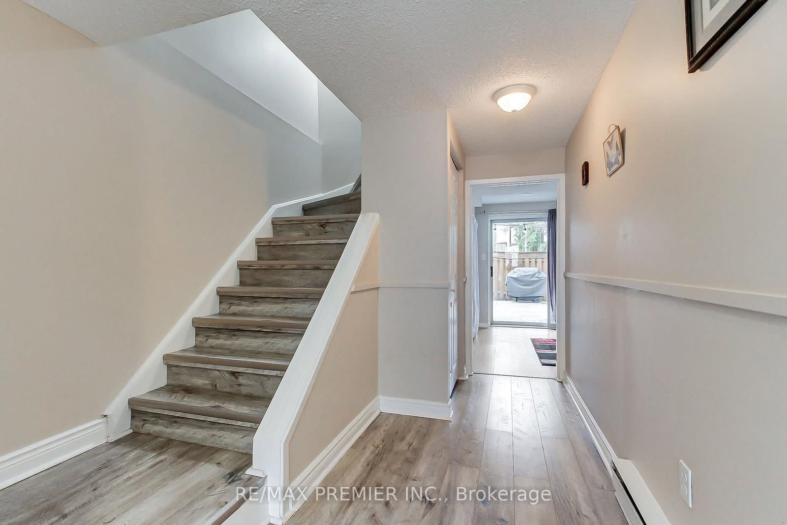 2651 Aquitaine Avenue, Unit 56 thumbnail 3