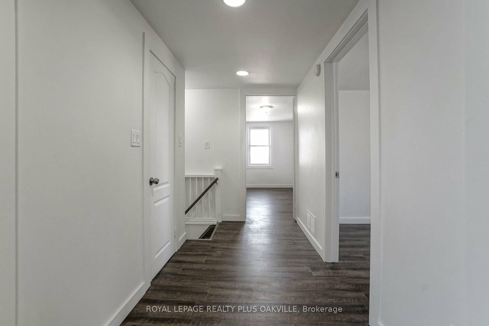 564 Lyons Lane, Unit 2 thumbnail 5