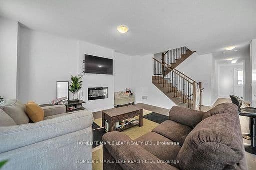 32 Camino Real Drive thumbnail 11