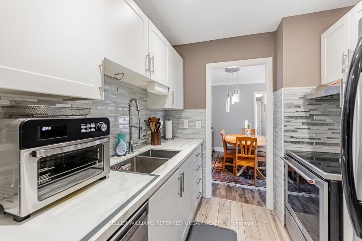 3025 Queen Frederica Drive, Unit 1007 thumbnail 16