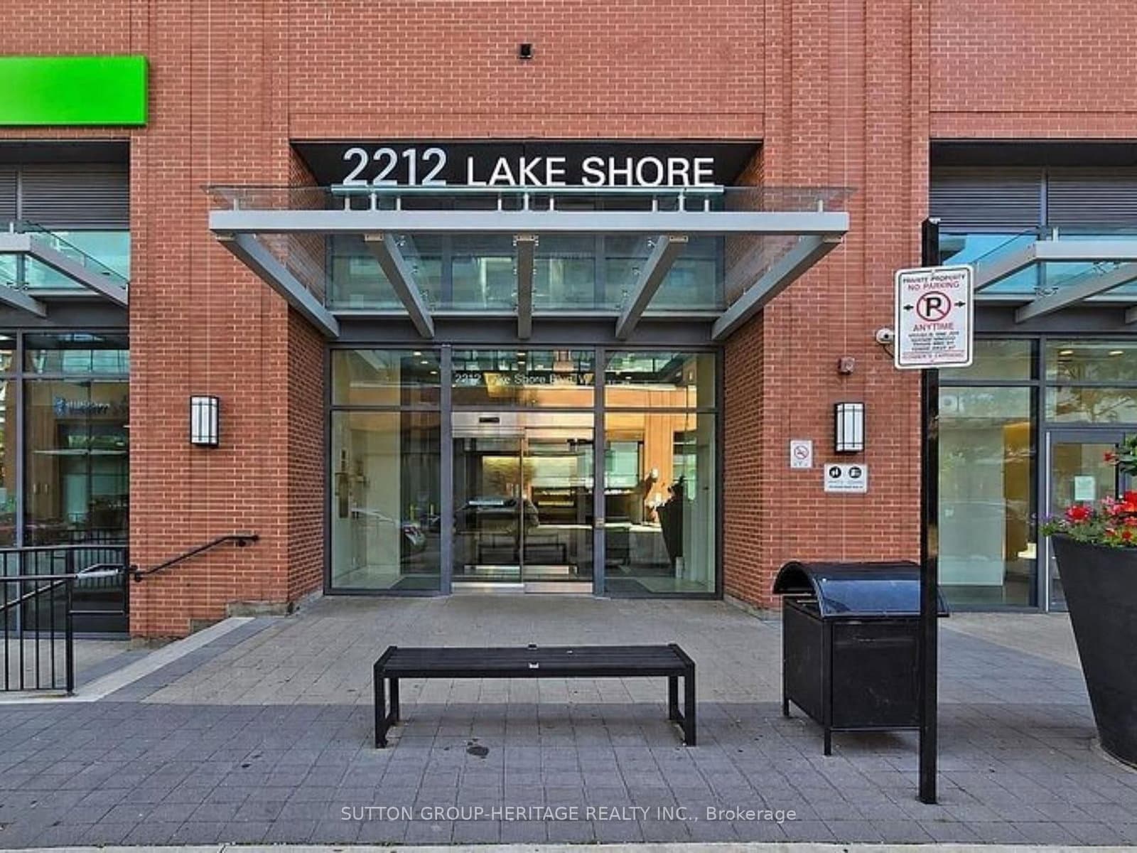 2212 Lake Shore Boulevard W, Unit 907 thumbnail 14