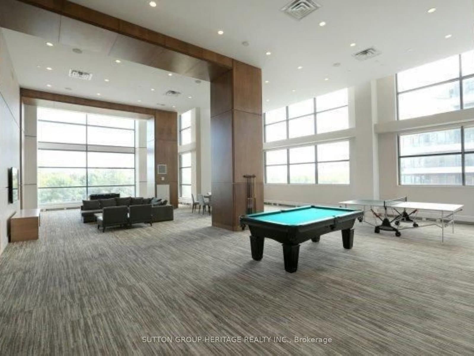 2212 Lake Shore Boulevard W, Unit 907 thumbnail 18