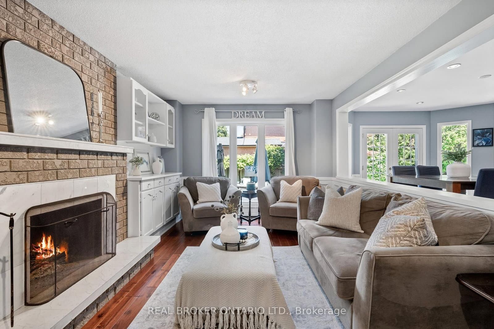 1291 Windrush Drive thumbnail 13