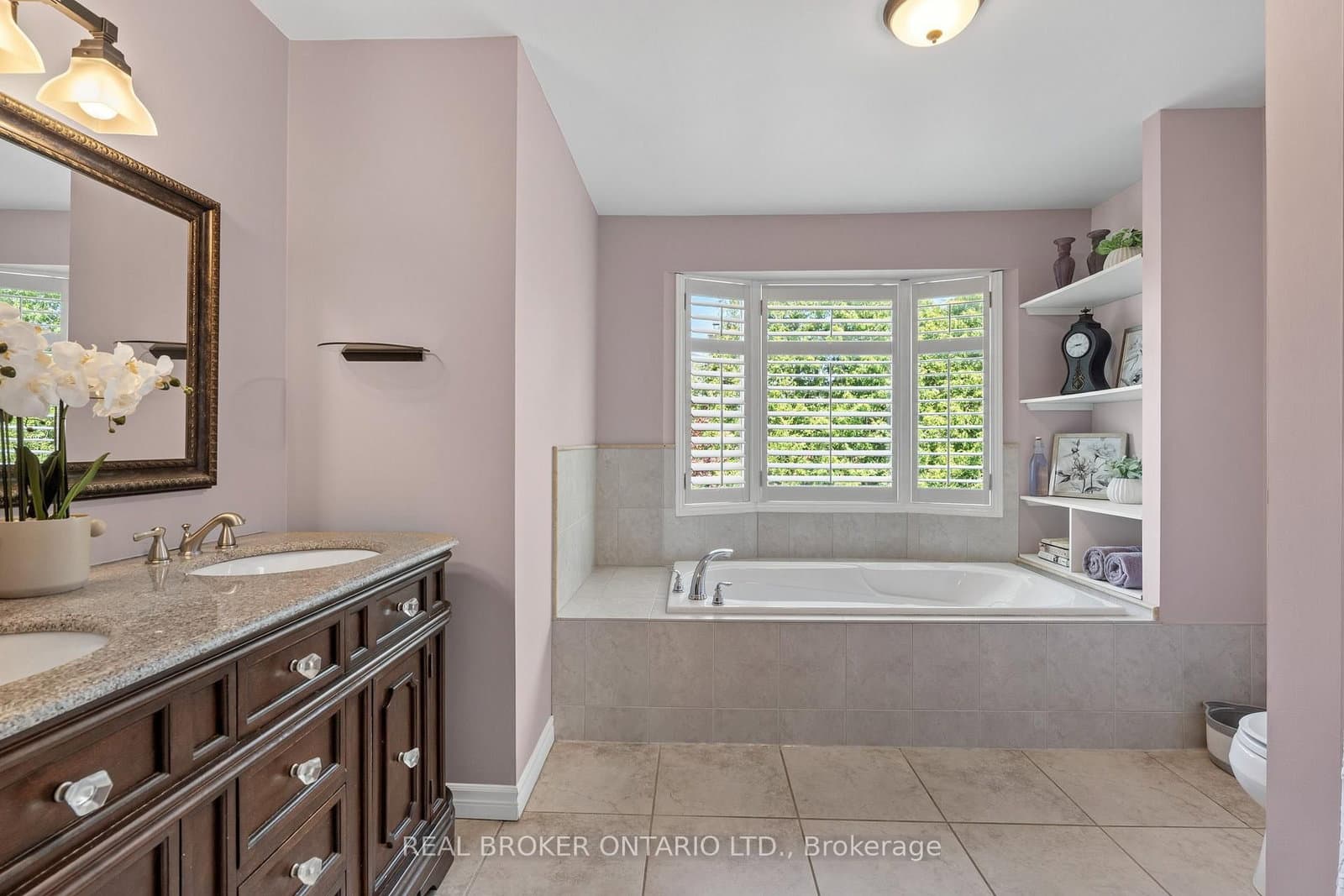 1291 Windrush Drive thumbnail 27