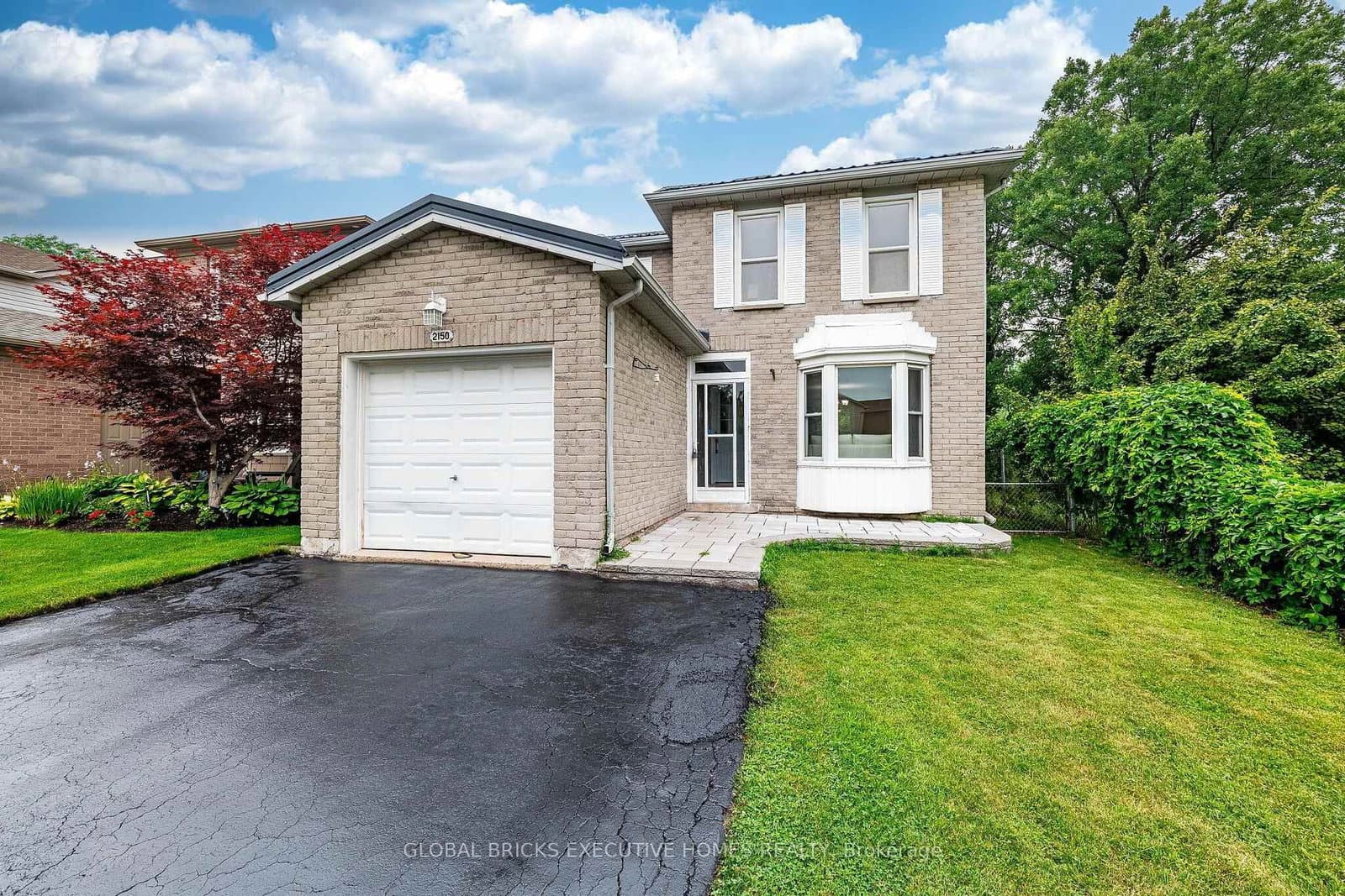 2150 Hunt Crescent - Image 1