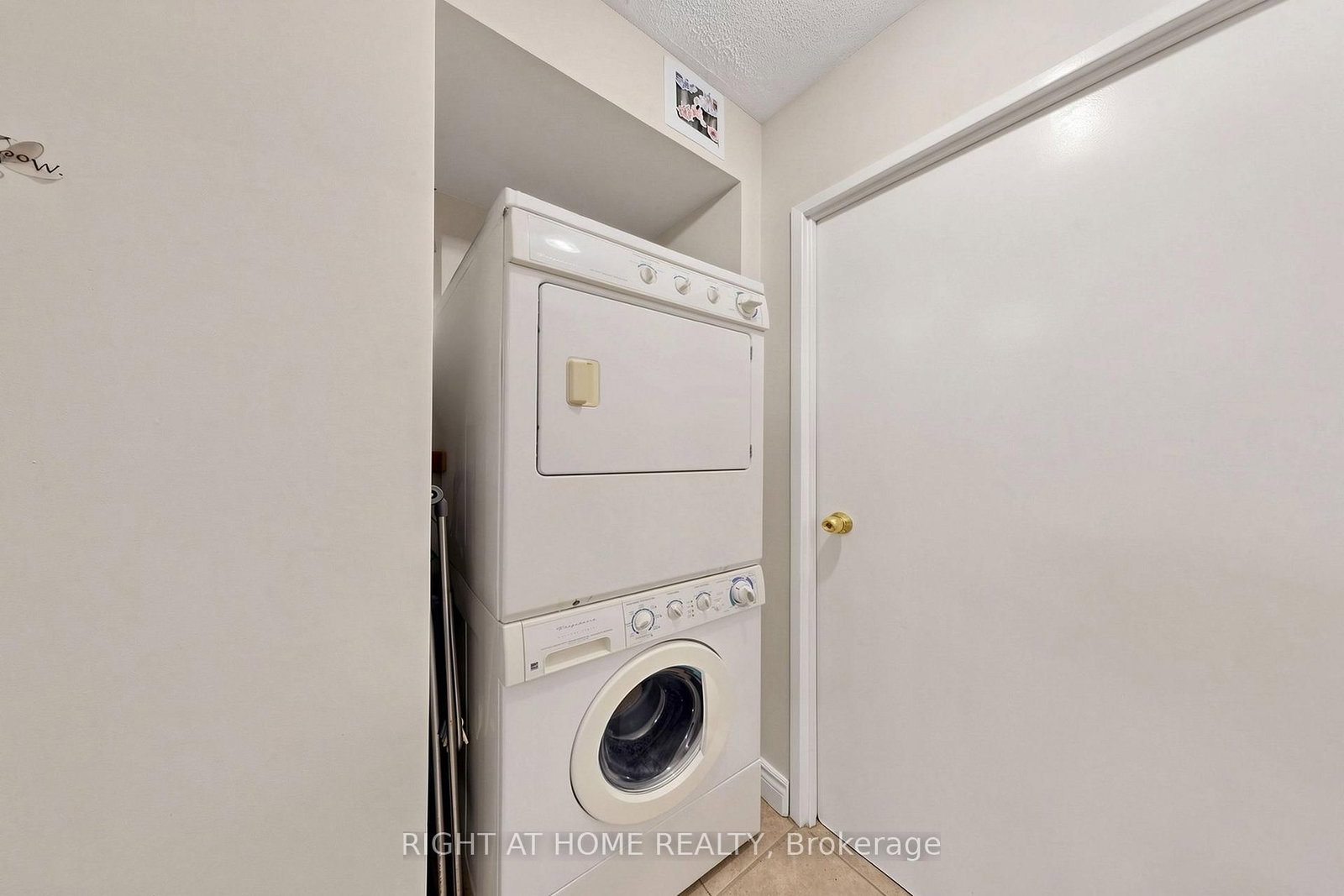 300 Webb Drive, Unit PH9 thumbnail 18