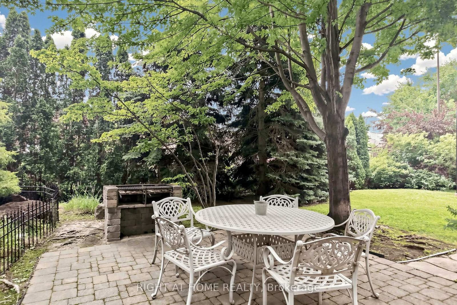 300 Webb Drive, Unit PH9 thumbnail 29