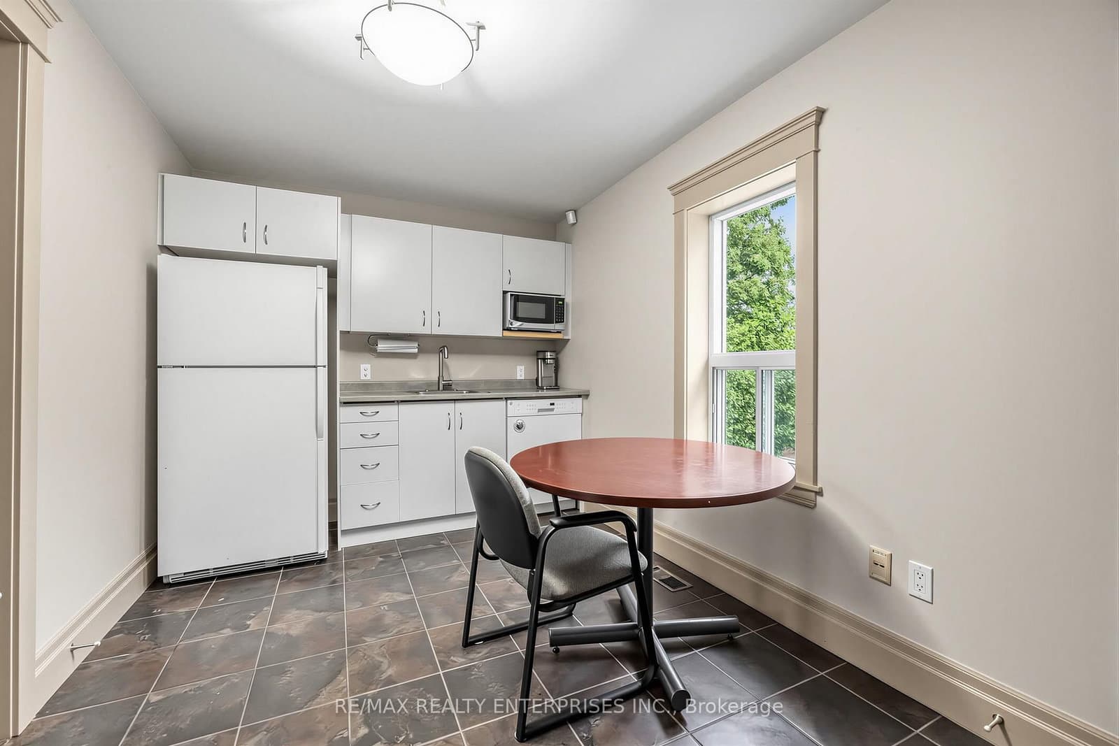 3569 Cawthra Road thumbnail 26